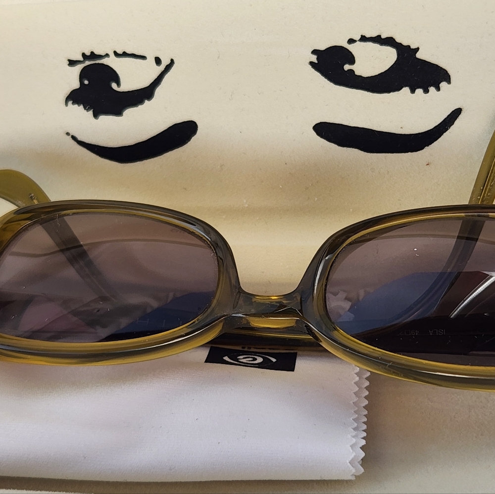 KATE SPADE SUNGLASS CASE AND KATA SUNGLASSES - Picture 4 of 6